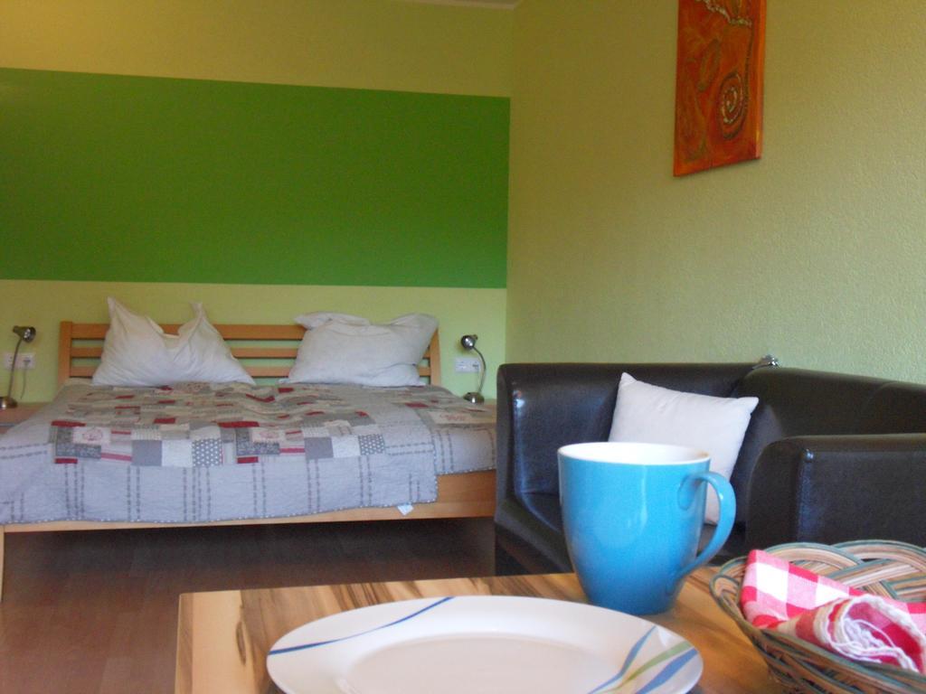 Ferienwohnungen K+M+B Am Ossiacher See - Sandro Боденсдорф Экстерьер фото